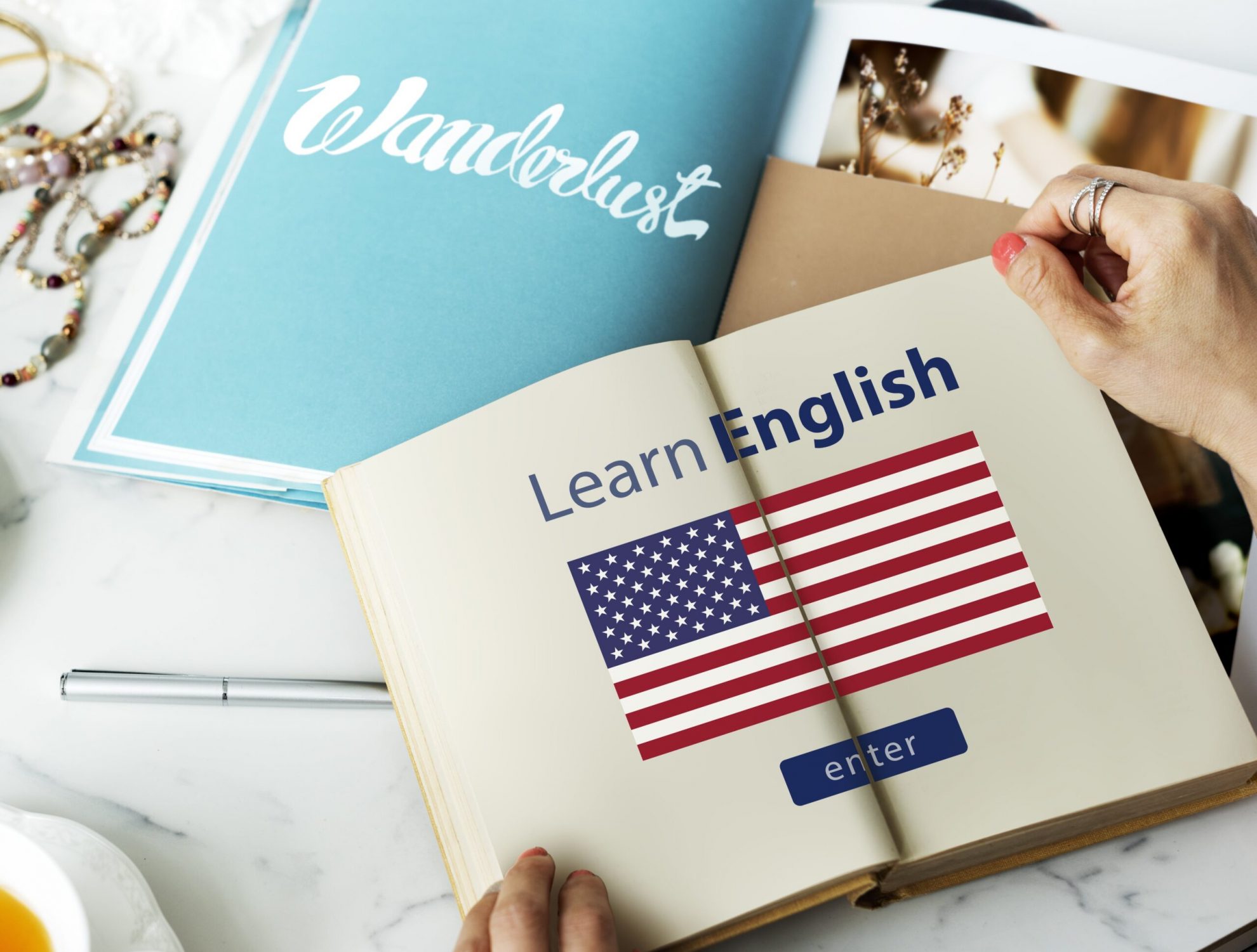 learn-english-language-online-education-concept-min
